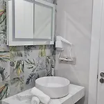 La Avenida Apartamento