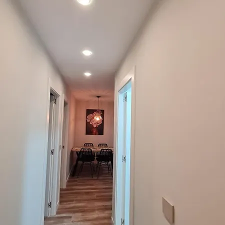 La Avenida Apartment